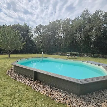 Dom wakacyjny Prive, Piscine Et Clim Pres De - 4 Pers. - Fr-1-616-598